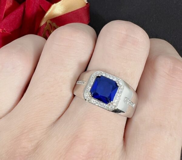 Sterling Silver Blue Sapphire & White Sapphire Ring For Gent ;s - Image 4