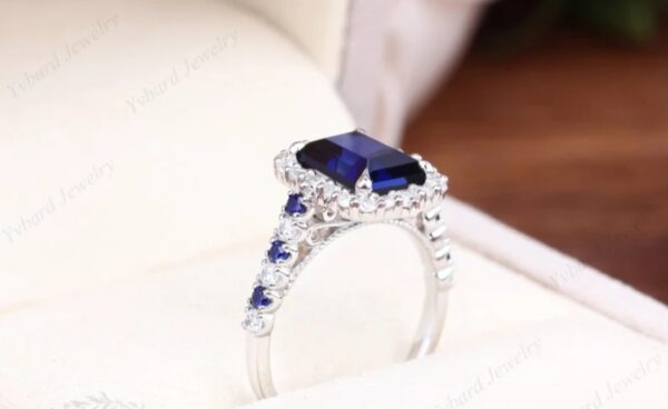 Blue Sapphire & White Sapphires Ladies Ring - Image 5